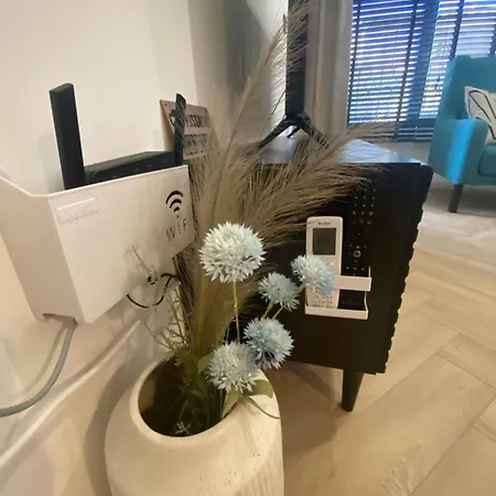 Kashmir Deluxe With Parking