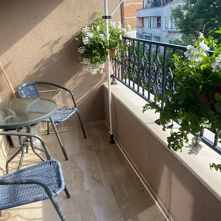 Kashmir Deluxe With Parking Апартаменты Бургас