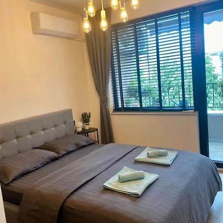 Kashmir Deluxe With Parking Апартаменты Бургас